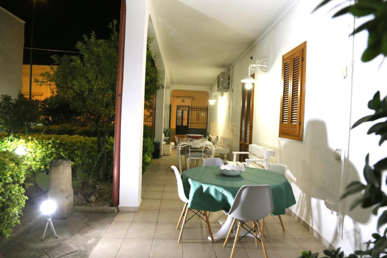 B&B Viro Campi Salentina ภายนอก รูปภาพ