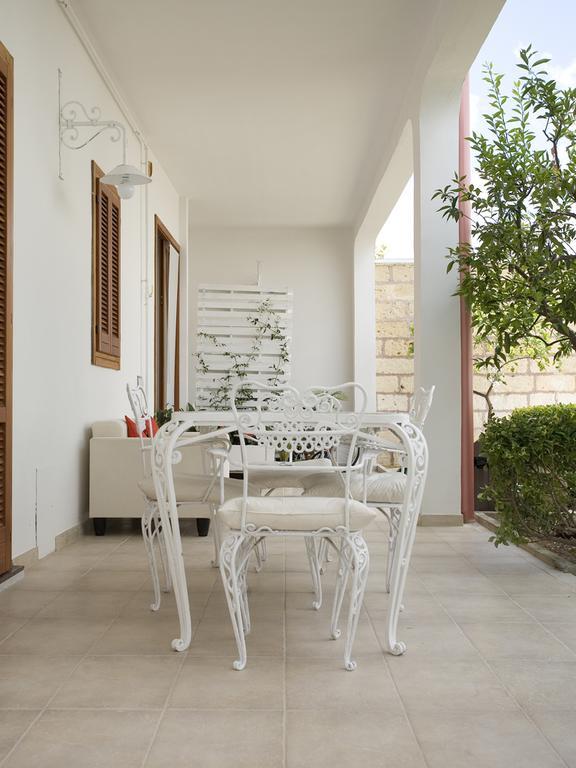 B&B Viro Campi Salentina ภายนอก รูปภาพ